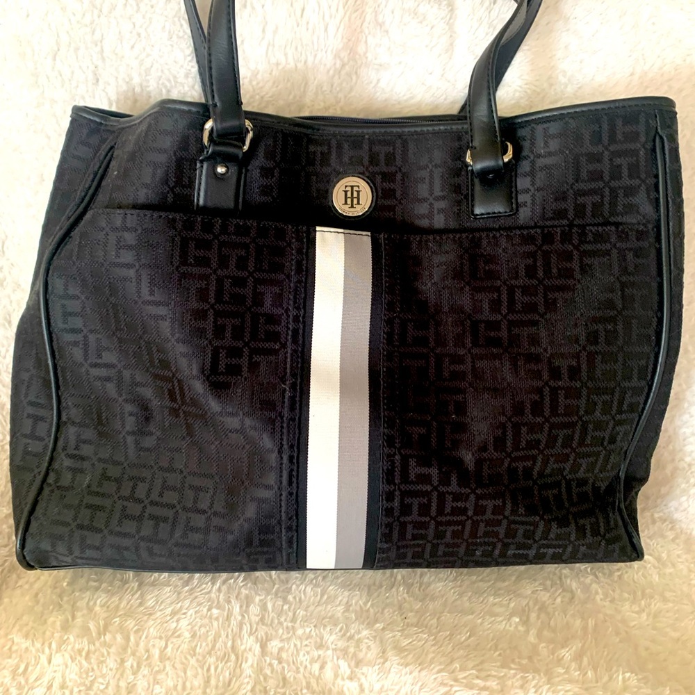 Tommy Hilfiger Tote